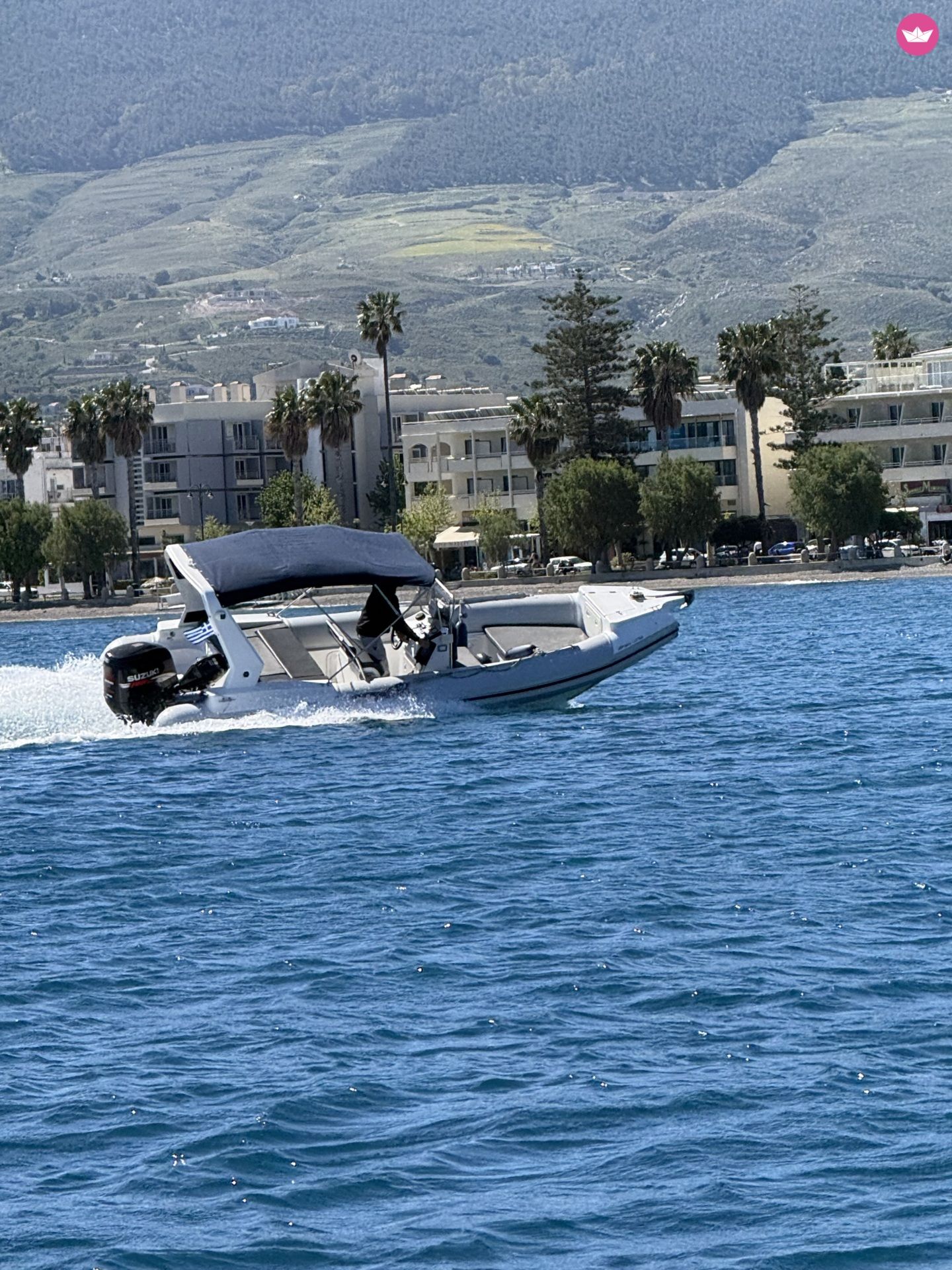 Semi-rigide Predator 6.60 225cv 3