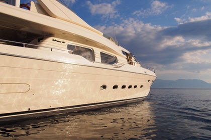 Charter Motor yacht Posillipo 80 Athens