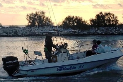 Noleggio Barca a motore Polyform Triakis 21 Open T top Porto Tolle