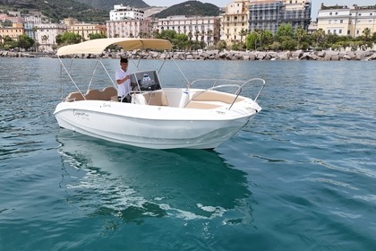 Noleggio Barca a motore Speedy cayman 585 Salerno