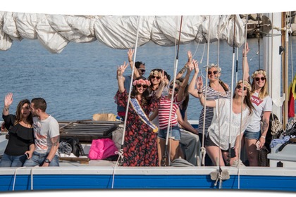 VOILIER DE CARACTERE