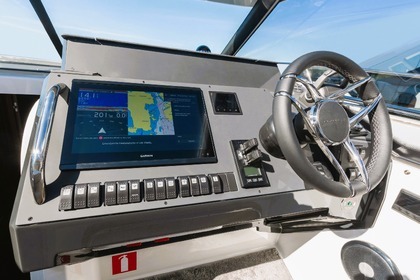 Verhuur Motorboot Finnmarine OY Grandezza 34 oc Trogir