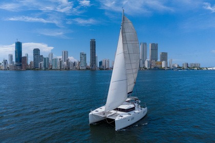 Charter Catamaran Lagoon 400 Cozumel