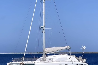 Rental Catamaran Nautitech 47 Le Marin
