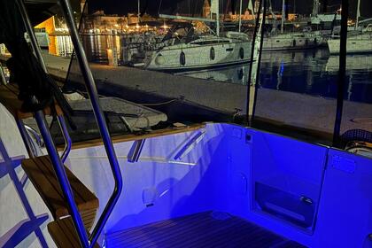 Hyra båt Motorbåt  Beneteau Antares 36 Trogir