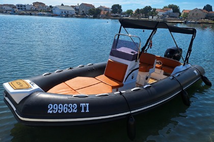 Hyra båt RIB-båt Tiger Marine Proline 620 Betina