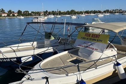 Miete Motorboot Tecnofiber Sundeck 22 Umag