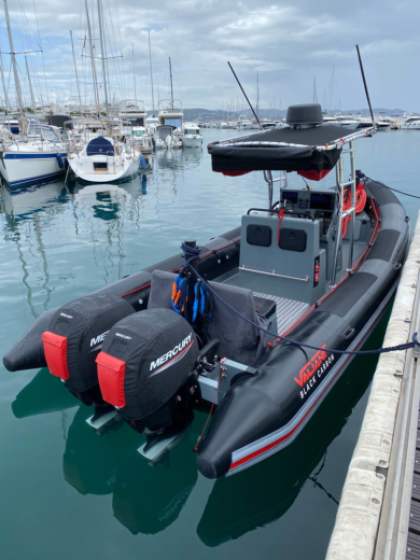 Location Semi-rigide Vaillant Black Carbone Mandelieu-la-Napoule