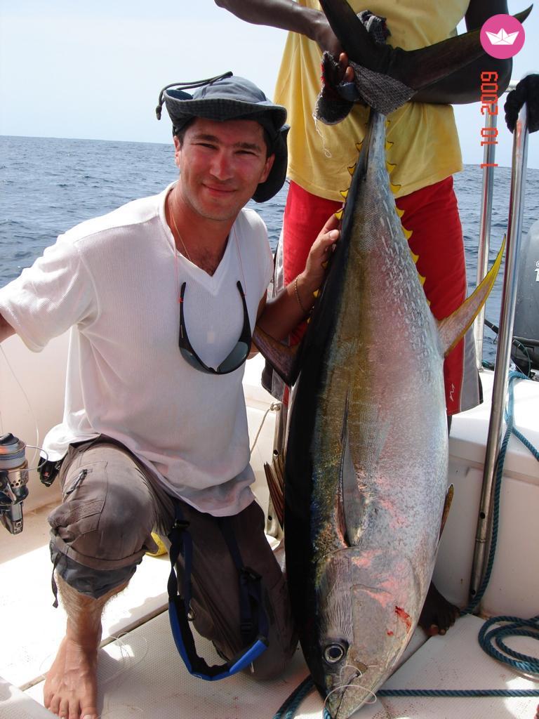 Łódź motorowa Boston Whaler Outrage 290 do wynajęcia