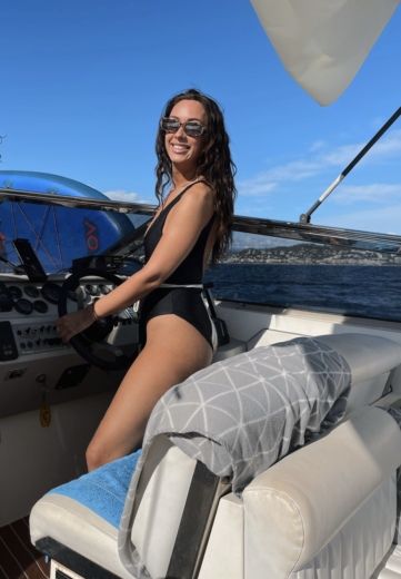 Mandelieu-la-Napoule Motorboat Sunseeker Portofino 31 alt tag text
