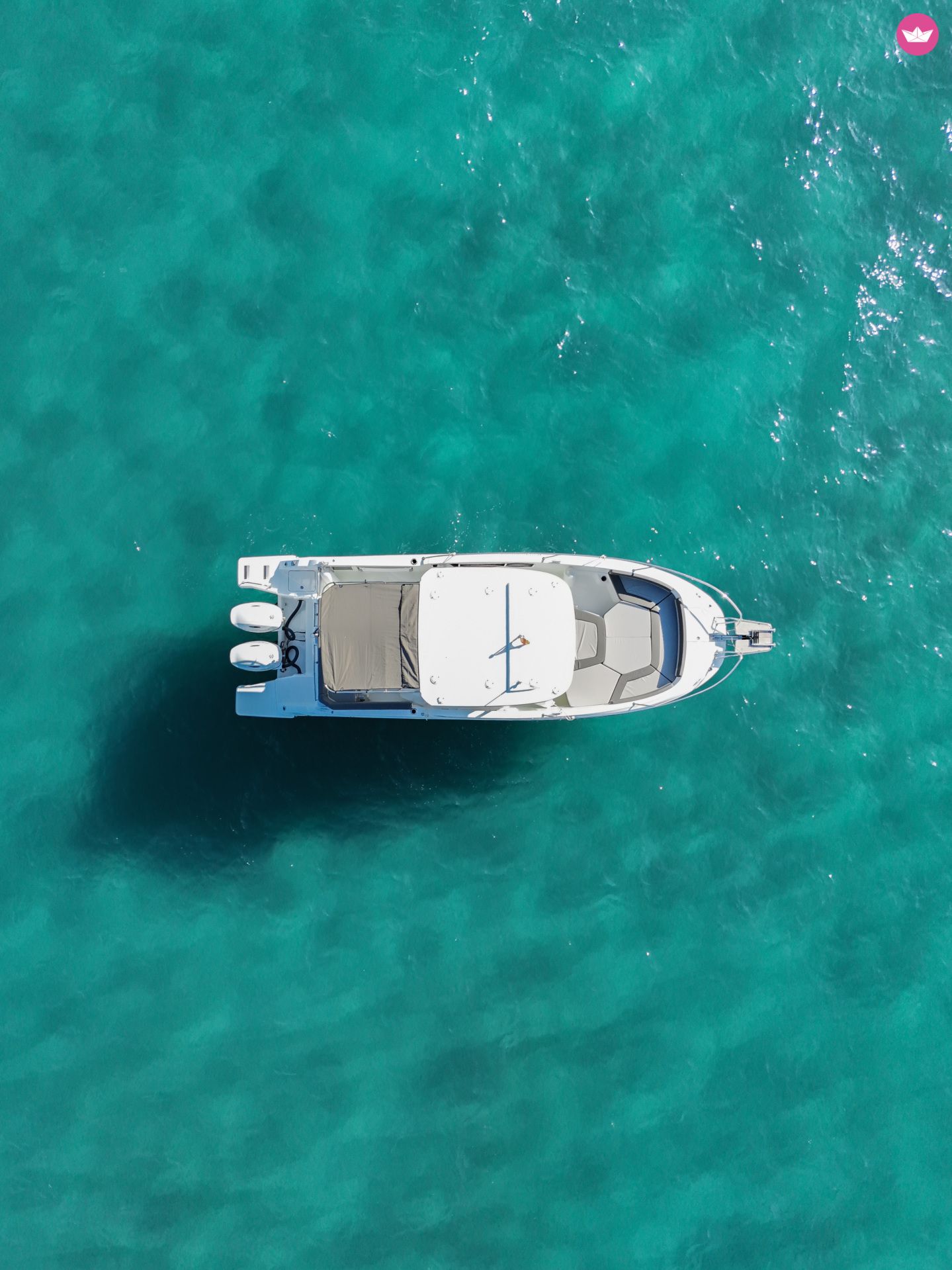 Bateau à moteur Jeanneau Cap Camarat 9.0 cc (NUEVO 2023) 400cv 3