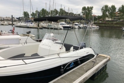 Hire Motorboat Pacific Craft Open 545 Anglet