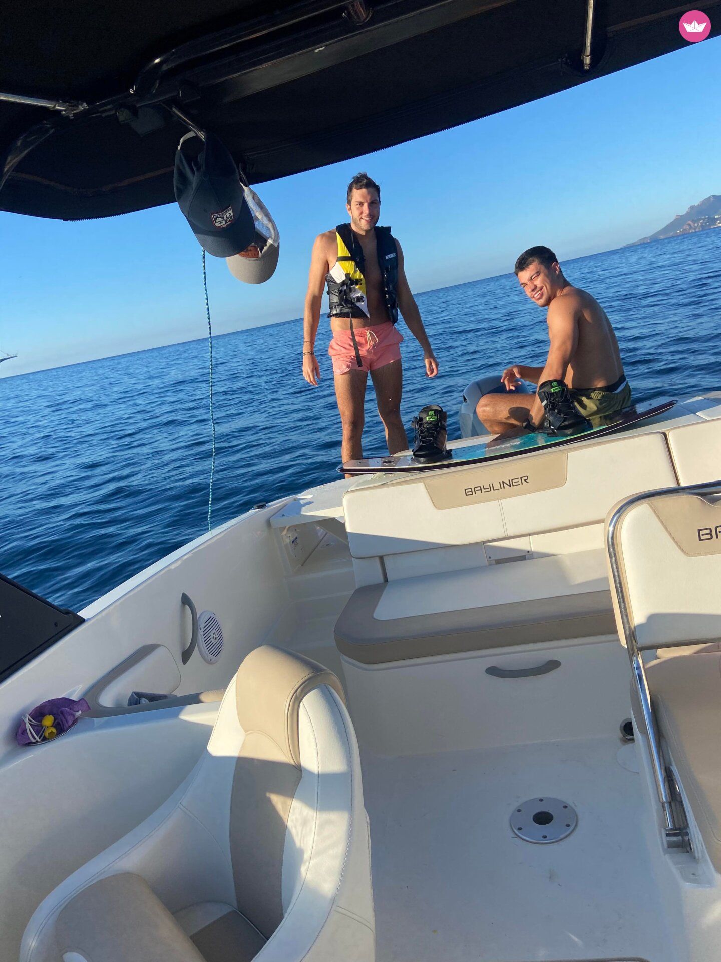Bateau à moteur Bayliner Vr6 200cv 5