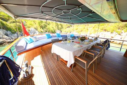brand new build luxury gulet for 8 guests