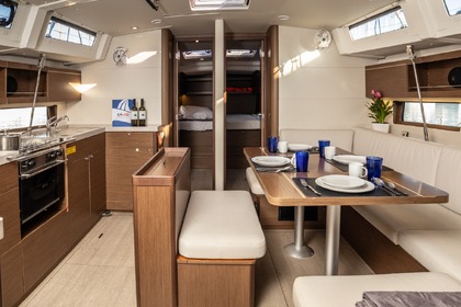 Hyra båt Segelbåt Beneteau Oceanis 46.1 Alimos