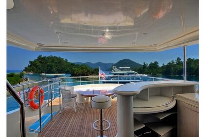 Luxury Motor Yacht With Jacuzzi in Bodrum