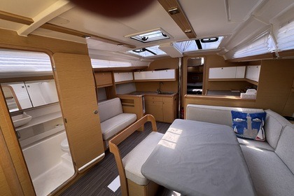 Czarter Jacht żaglowy Dufour 430 gl Arenys de Mar