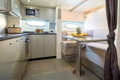 ALL IN – Sunseeker Predator 82 (Refit 2026)