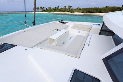 Bali 5.4 with watermaker & A/C - PLUS