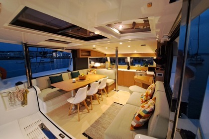 Catamaran Bali Catsmart DORTOKA