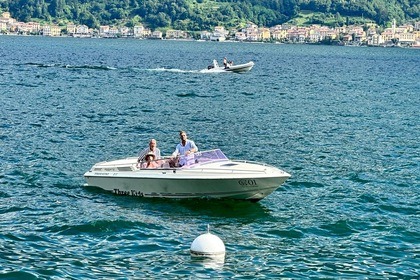 Como Lake Boat Ride with skipper