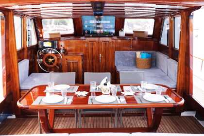 MT-41 15METERS 2CABINS