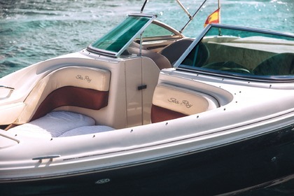 Potente Lancha para pequeño grupo de hasta 6 personas.