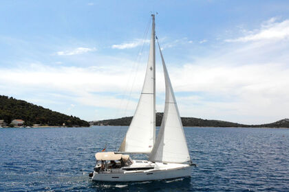 Brand new Sun Odyssey 389 in Rogoznica