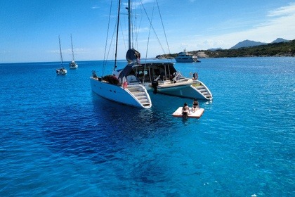 Location Catamaran cnb lagoon 570 La Ciotat