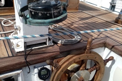 Superbe vieux gréement à Royan