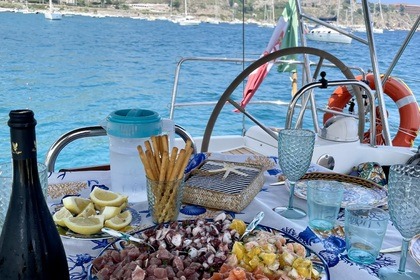 Sailing White Lotus tour Taormina