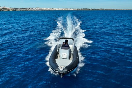 Charter RIB Italboats STINGHER 28GT LUX Altea