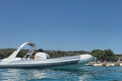 Charter RIB Panamera Yacht PY80 Trogir