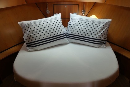 Linssen Grand Sturdy 25.9 Stern zu vermieten