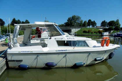 Czarter Houseboat Low Cost Fred 700 Digoin