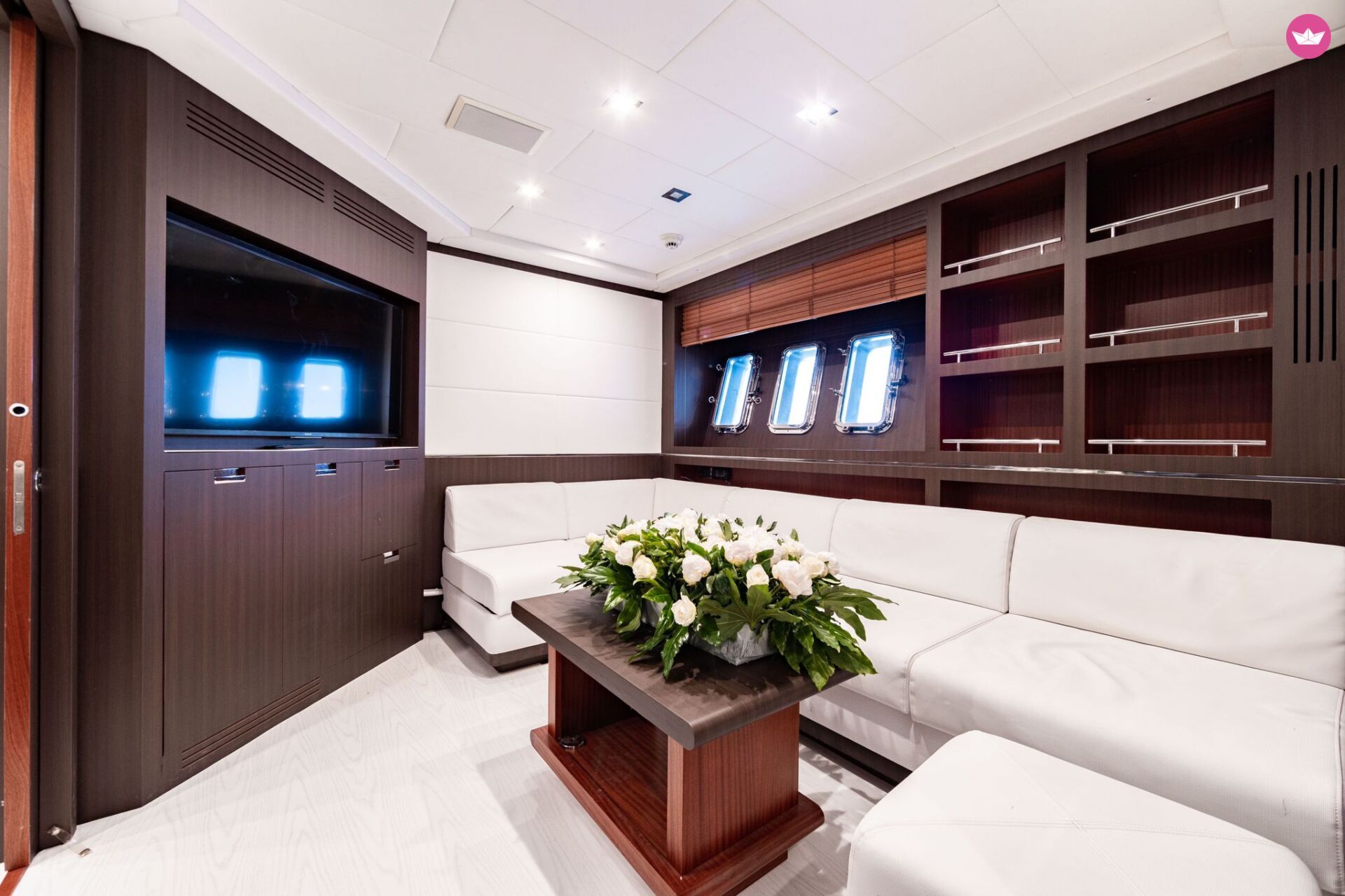 Yacht Mangusta 80 4900cv 7