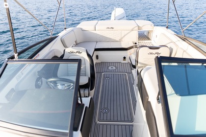 Sea Ray 230spx 250PS