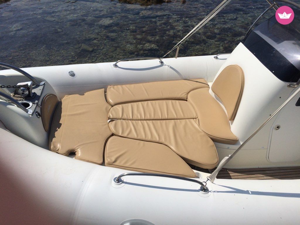 Semi-rigide Zodiac Medline Iii à louer