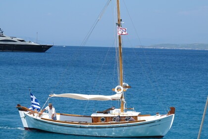 Discover Timeless Elegance on the Seas with Our Trehandiri!