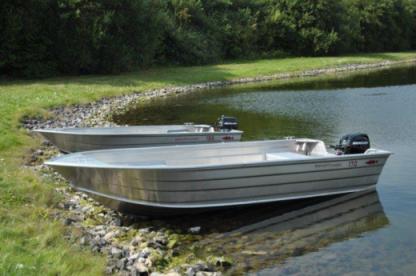 Charter Motorboat Smartliner 170 Stege