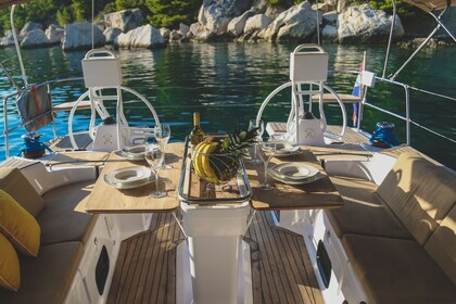 Żaglówka ELAN 50 Wrażenie 15,2m.