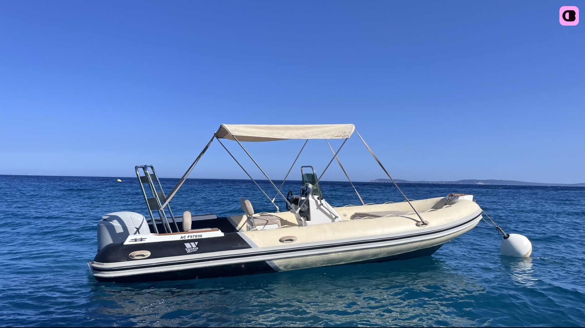 Czarteruj Tiger Marine Sportline 520