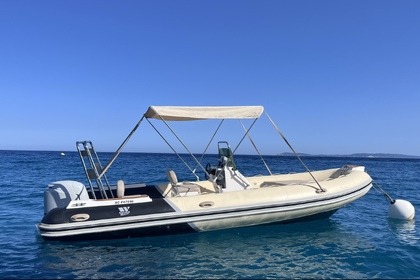 Verhuur RIB Tiger Marine Sportline 520 Le Lavandou