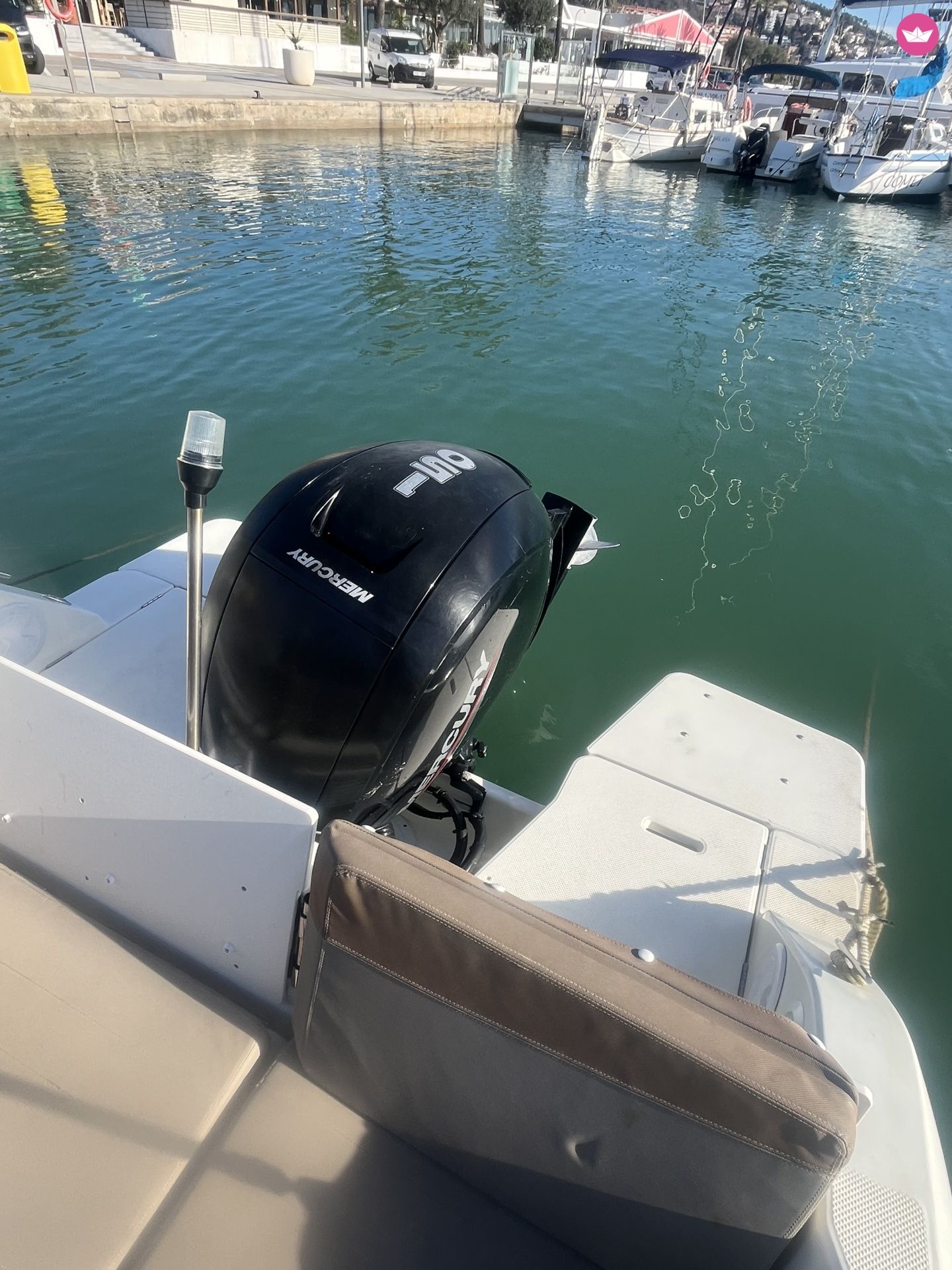 Bateau à moteur Quicksilver Activ 605 Sundeck 3