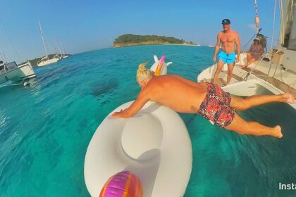 Robertson & Caine Leopard 47