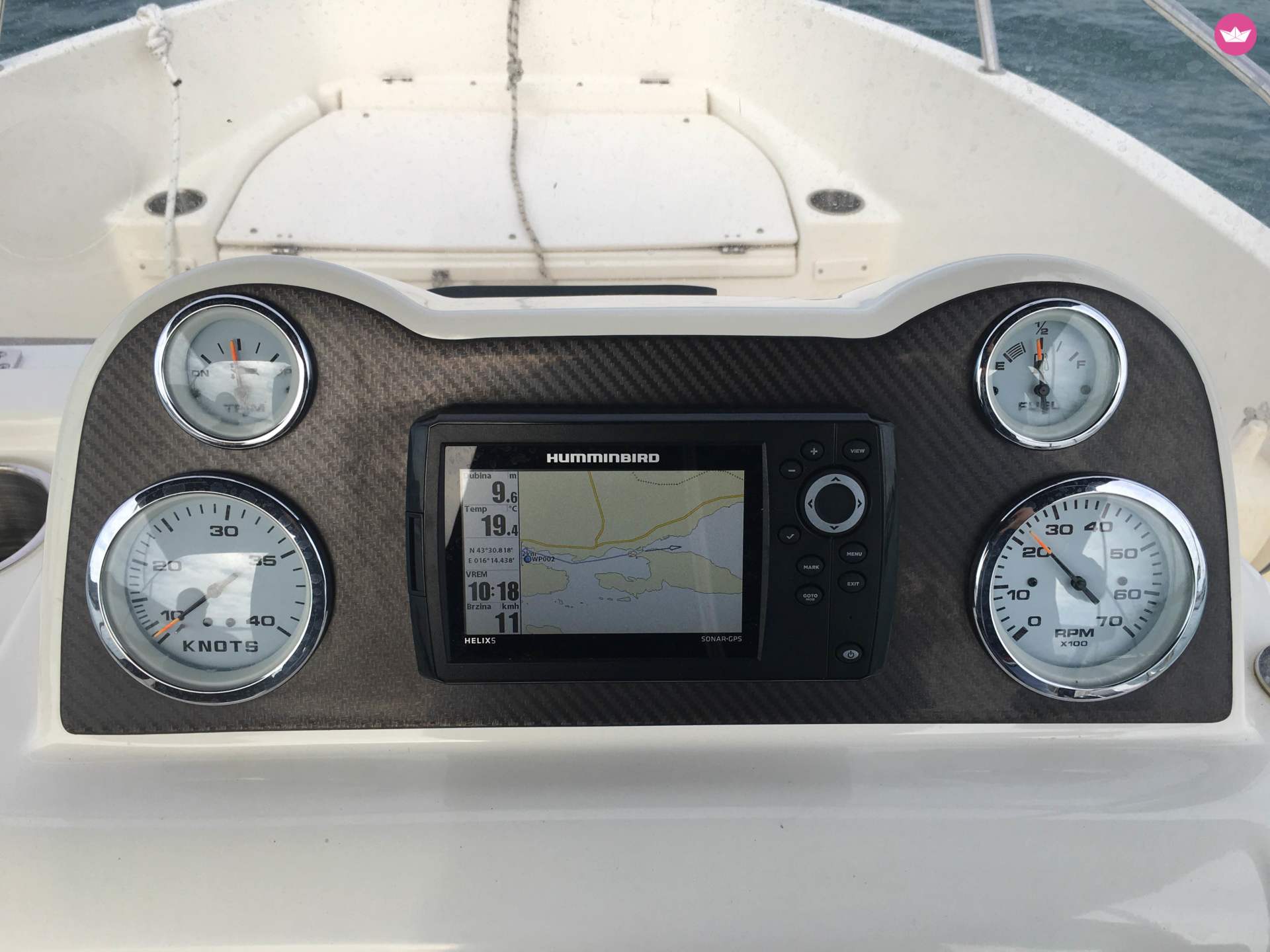 Motorboat Quicksilver Activ 555 Open for hire