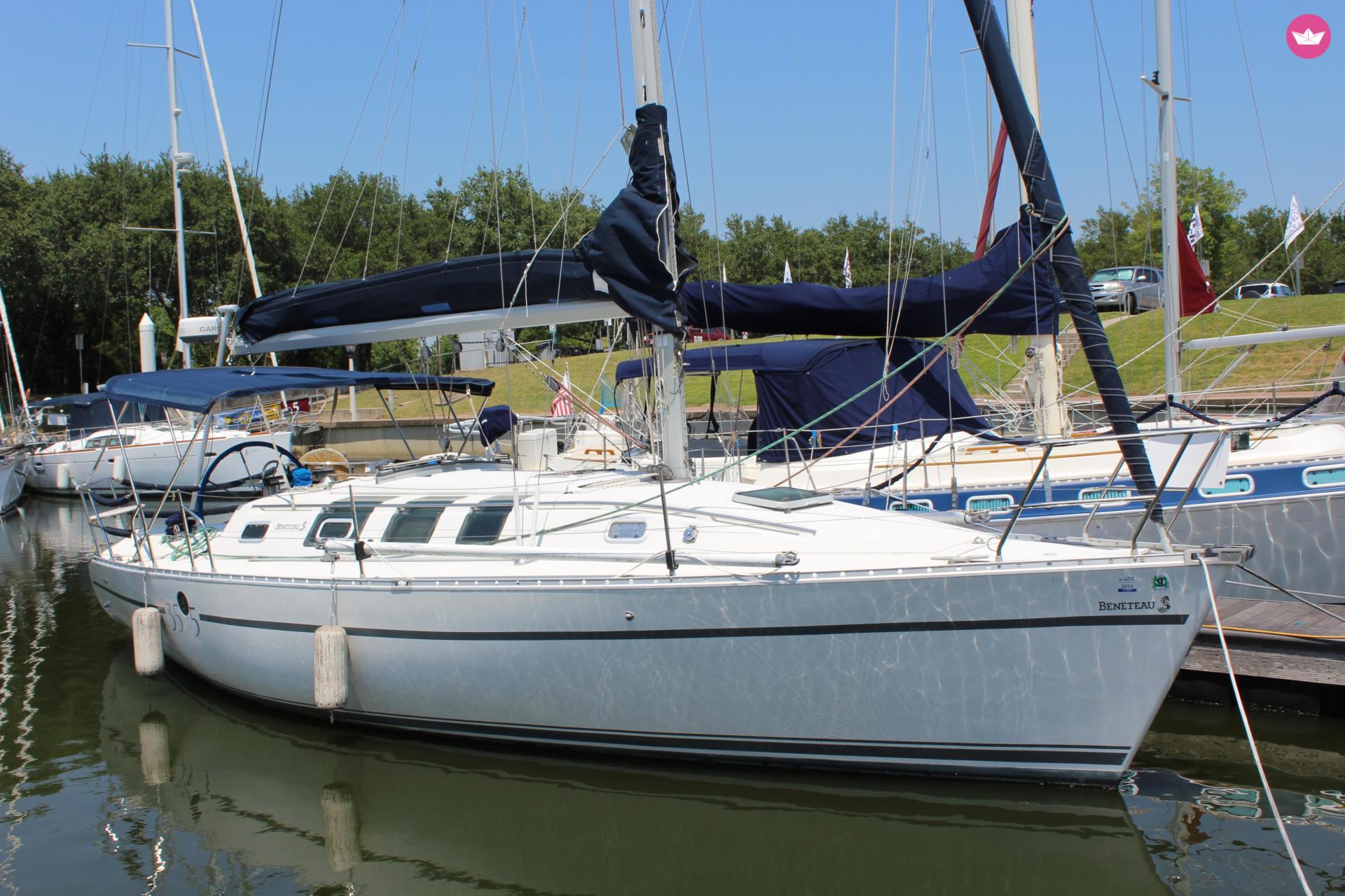 Charter Sailboat Beneteau First 35 S5 Ajaccio