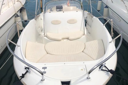 Location Bateau à moteur Beneteau Flyer 6.6 Cannes