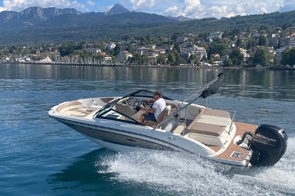 Location Bateau à moteur SEA RAY SEA RAY 600 Évian-les-Bains