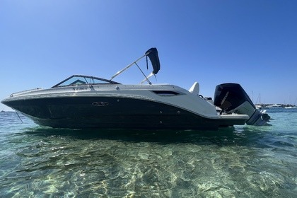 Location Bateau à moteur Sea Ray 250 SDX Fréjus